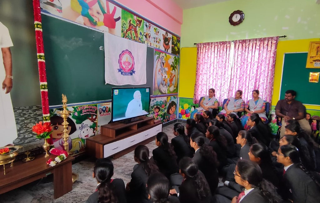 Sri Ambal Thulasi Public School
Senior Secondary